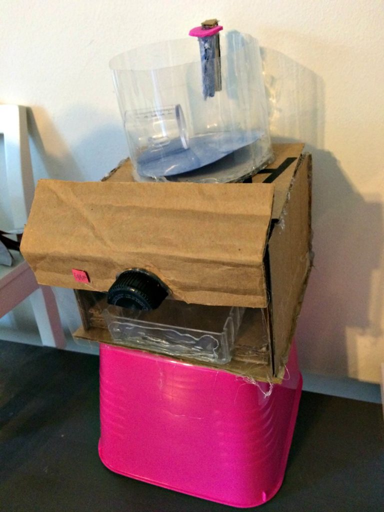 Child-Led Crafting is a surefire way to keep your kids creating and having fun all summer long!